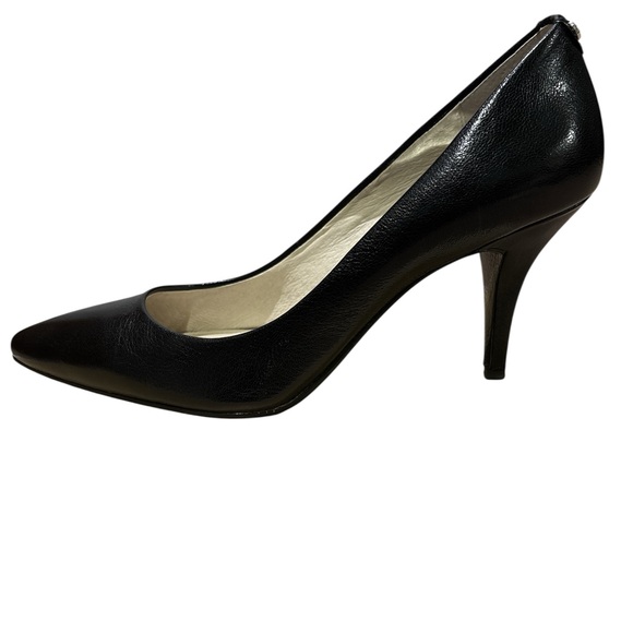 Michael Kors Classic Black Heels - Picture 2 of 5